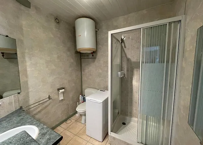 Saint-cyprien : T2 Cabine, Climatise, 6 Pers, Animaux Admis, Parking Securise - Fr-1-106-78 Lägenhet Saint-Cyprien (Pyrenees-Orientales)
