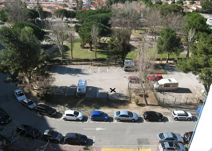Saint-cyprien : T2 Cabine, Climatise, 6 Pers, Animaux Admis, Parking Securise - Fr-1-106-78