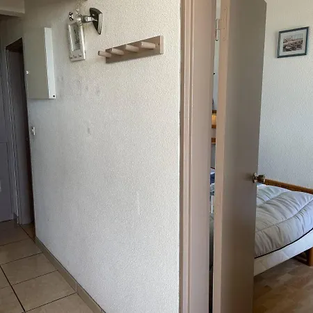 Saint-cyprien : T2 Cabine, Climatise, 6 Pers, Animaux Admis, Parking Securise - Fr-1-106-78 Apartamento
